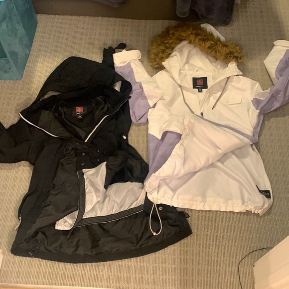 2 Swiss Tech Jackets - Picture 3 of 3